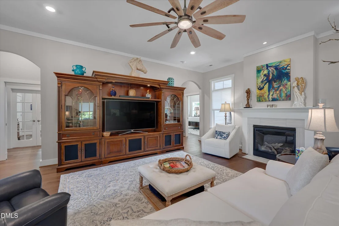 Photo of 4945 Thomas Road