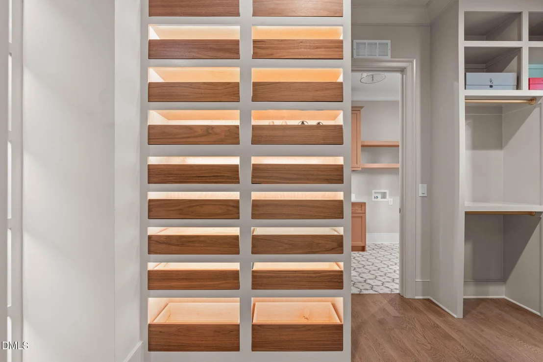 Photo of 806 Tyrrell Road