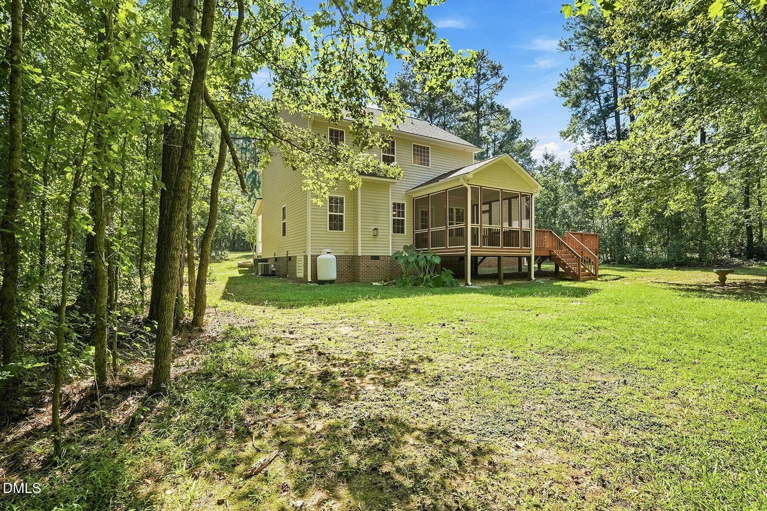 Photo of 243 Barrette Lane