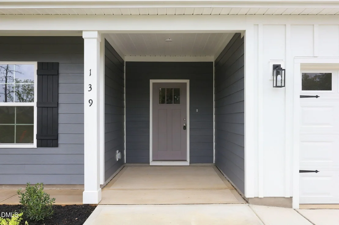 Photo of 139 Grinnell Loop