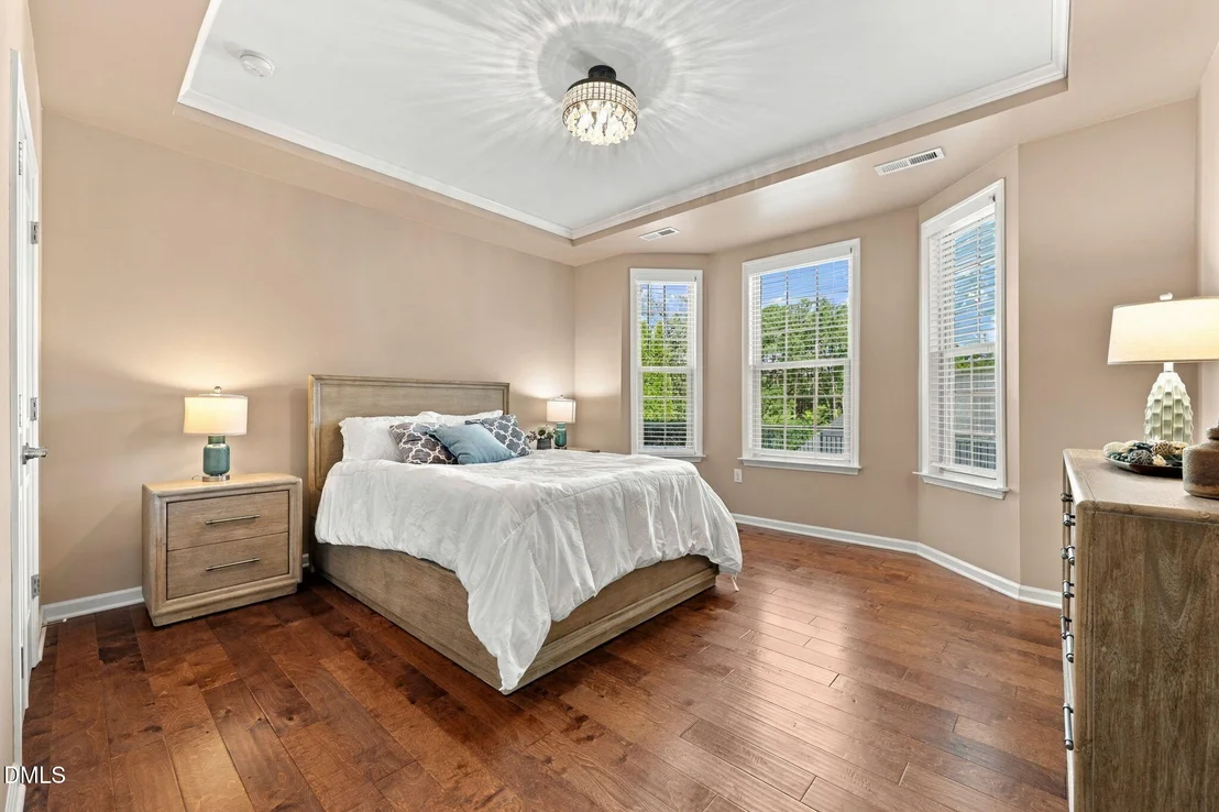 Photo of 1033 Cuthbert Lane