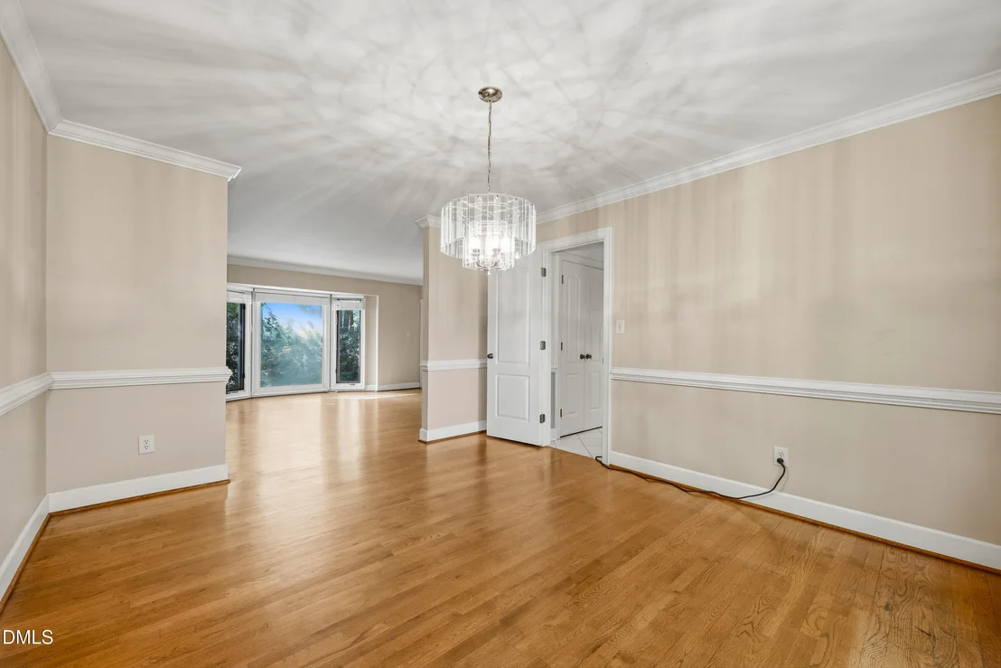 Photo of 225 Dalton Drive