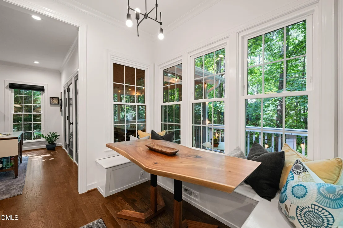 Photo of 102 Ormsby Court