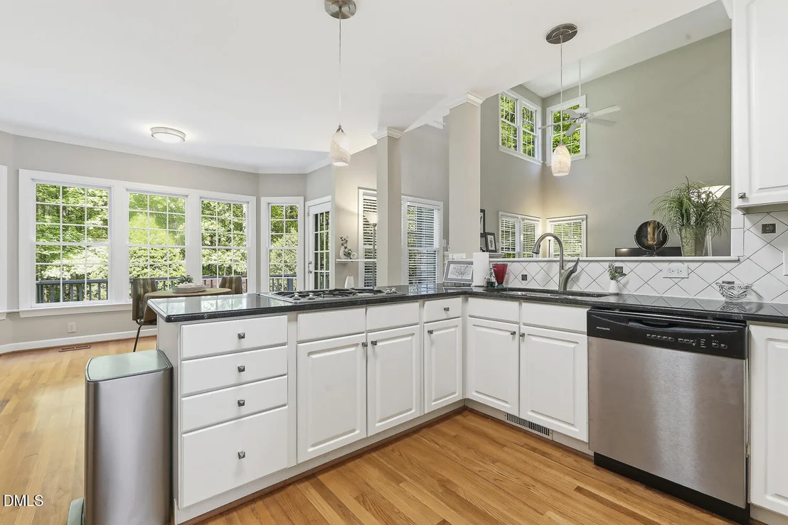 Photo of 1604 Great Woods Road