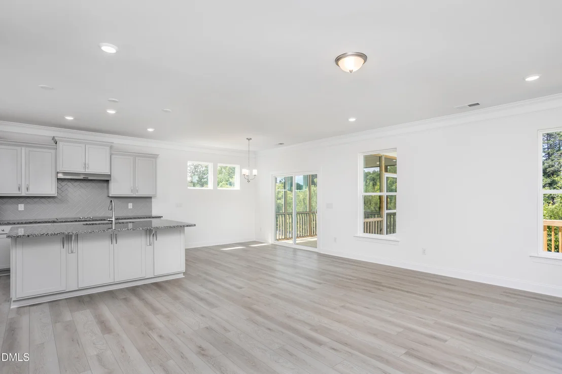 Photo of 216 Cedar Ridge Trl