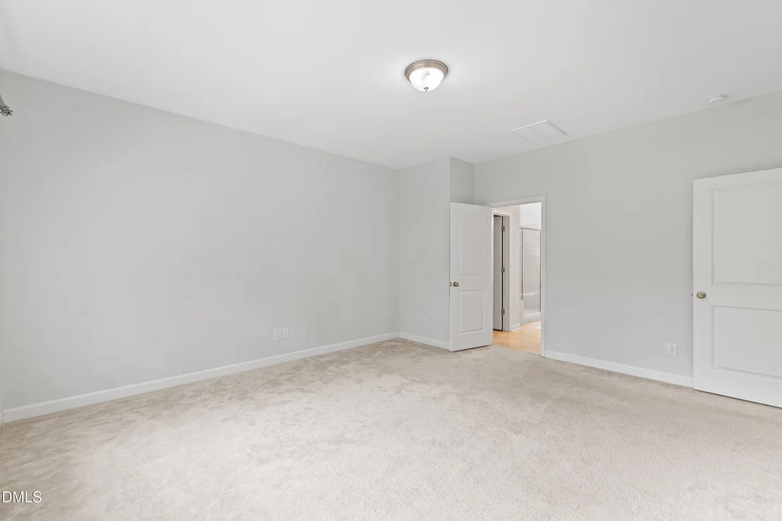 Photo of 124 Chapel Run Way