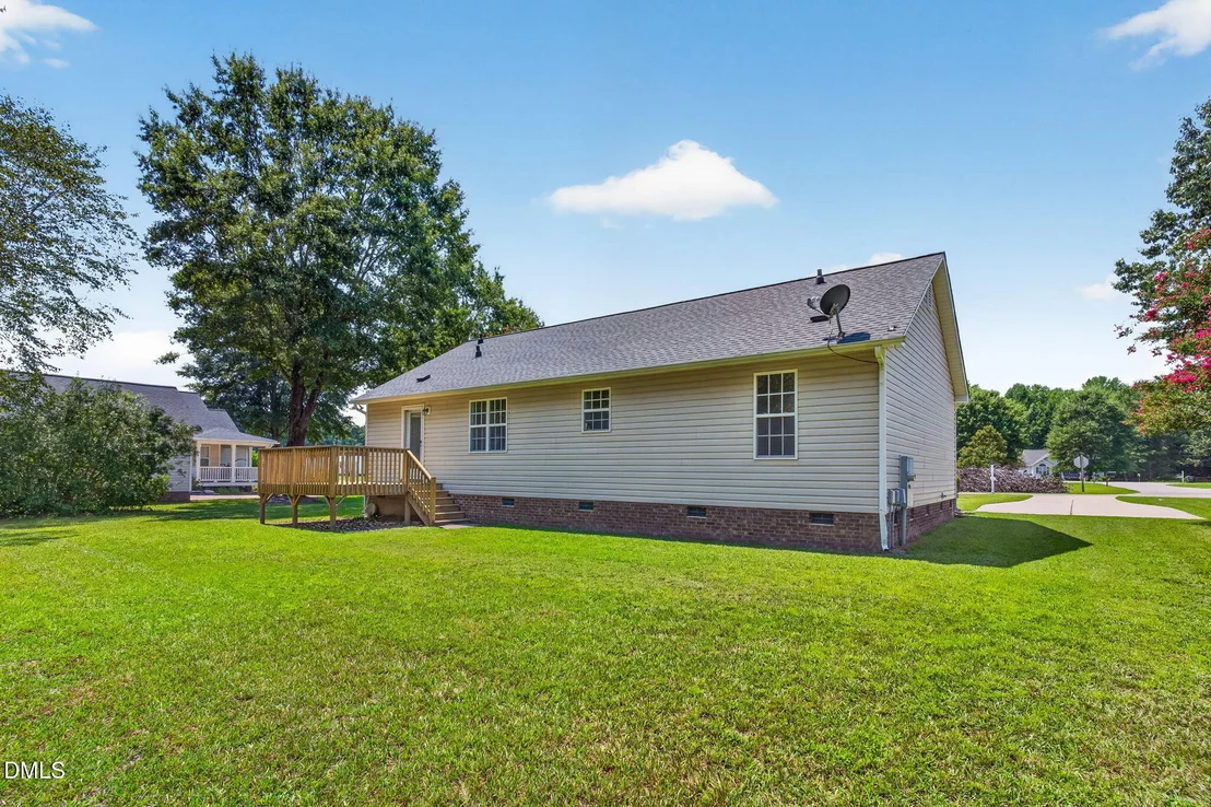 Photo of 2649 Matthews Road