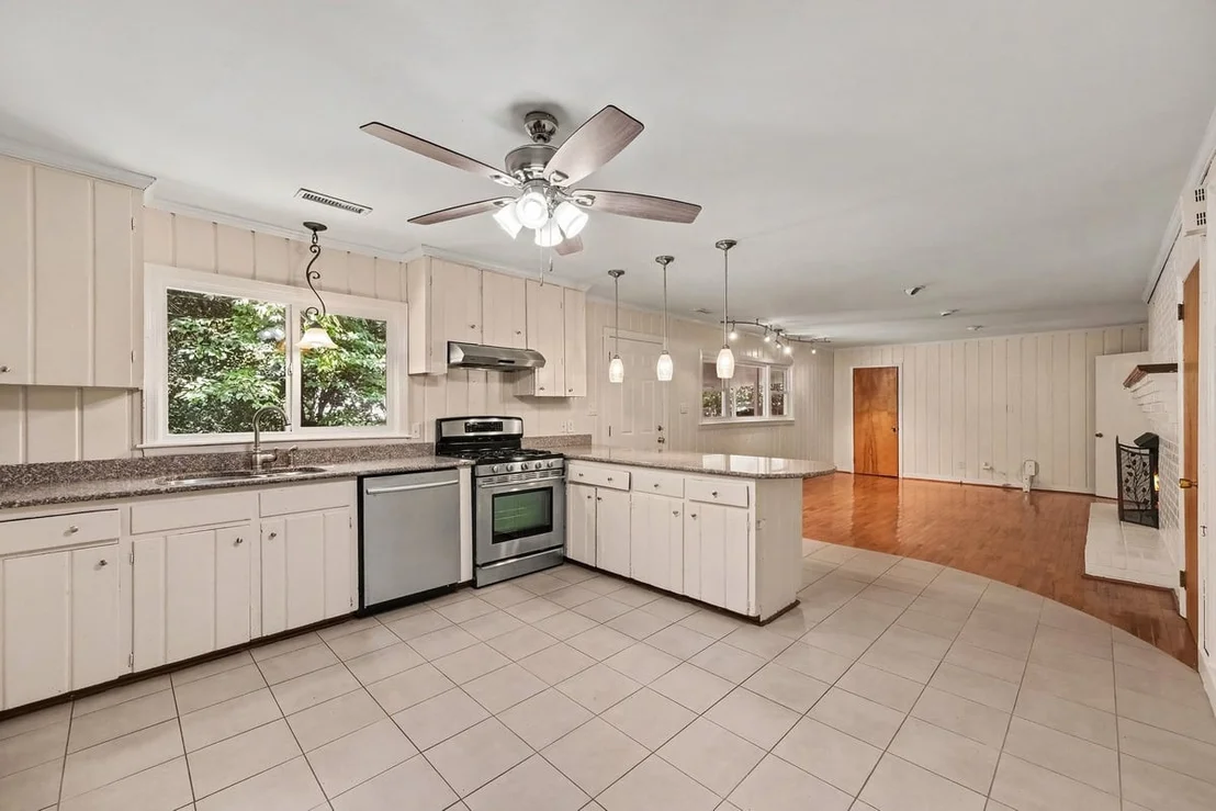 Photo of 410 Brookside Drive