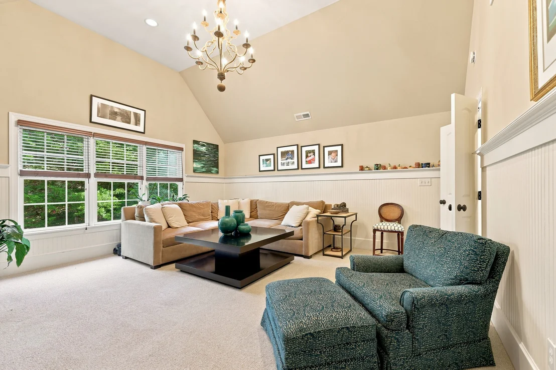 Photo of 153 Edgewood Drive
