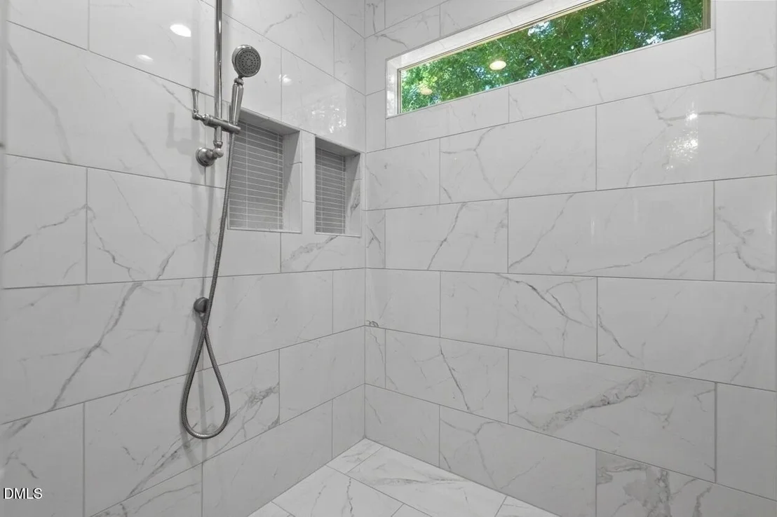 Photo of 2031 Silverleaf Drive