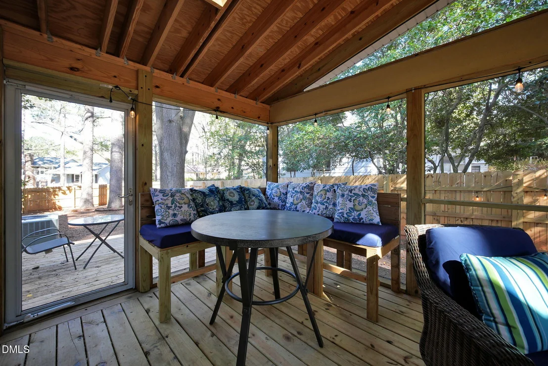 Photo of 5920 Whittier Drive