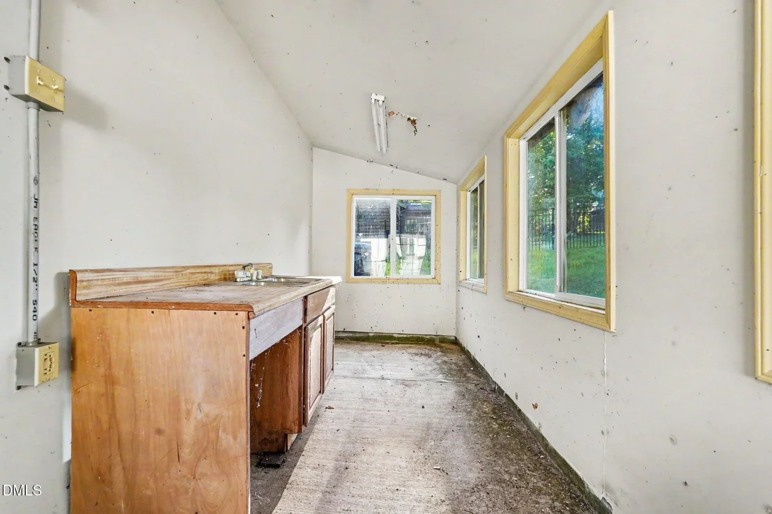 Photo of 3916 King Charles Road
