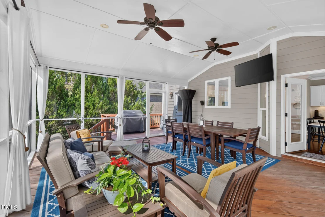 Photo of 722 Clausun Drive