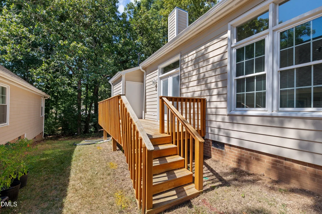 Photo of 318 Arvo Lane