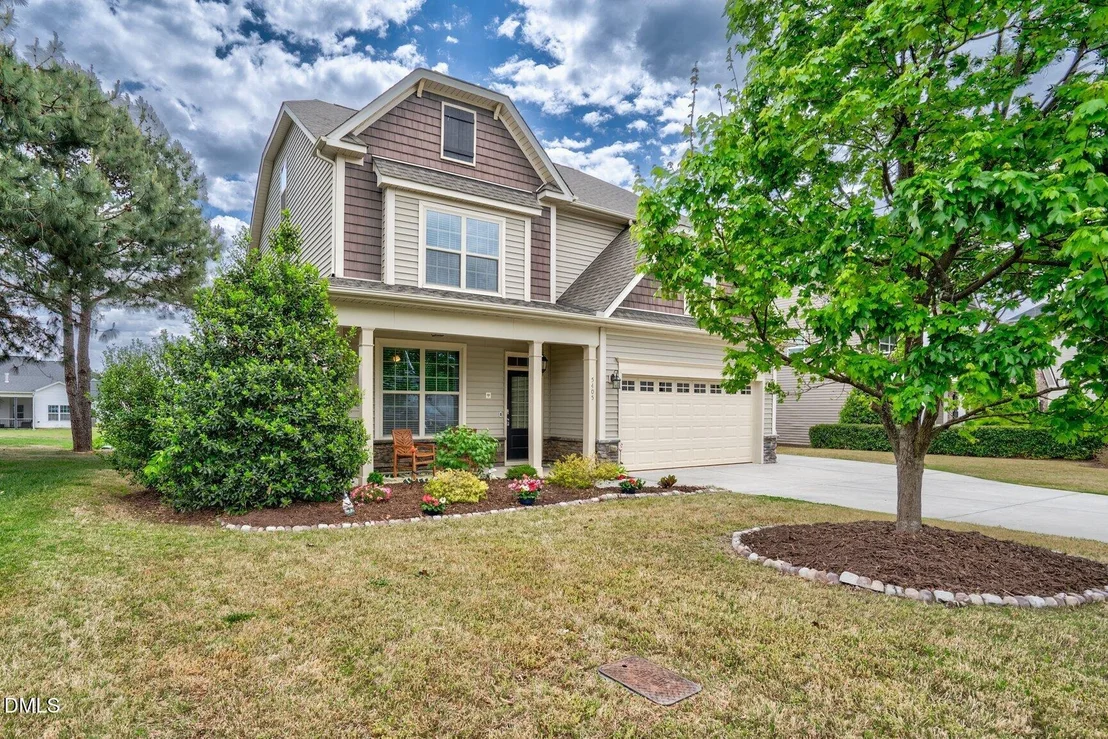 Photo of 5405 Emerald Spring Drive
