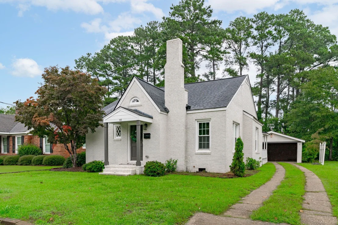 Photo of 602 W Main Street