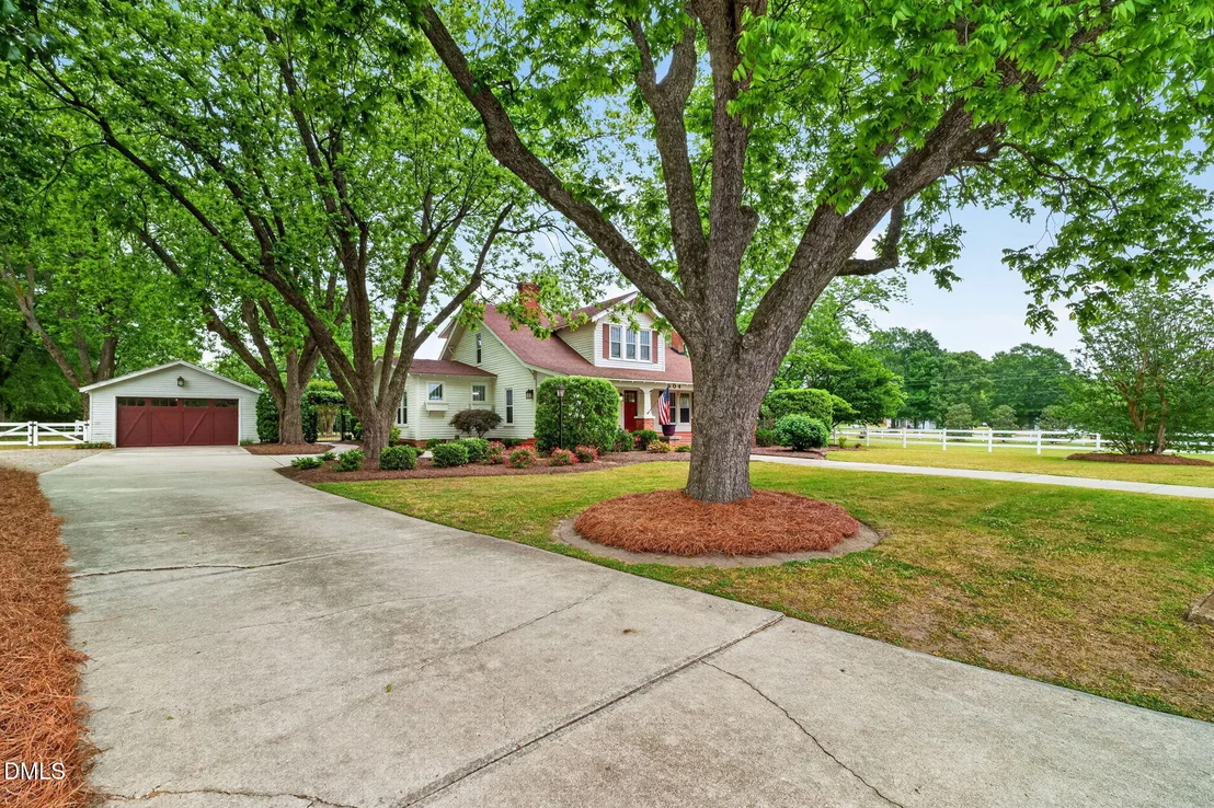 Photo of 804 W Main Street
