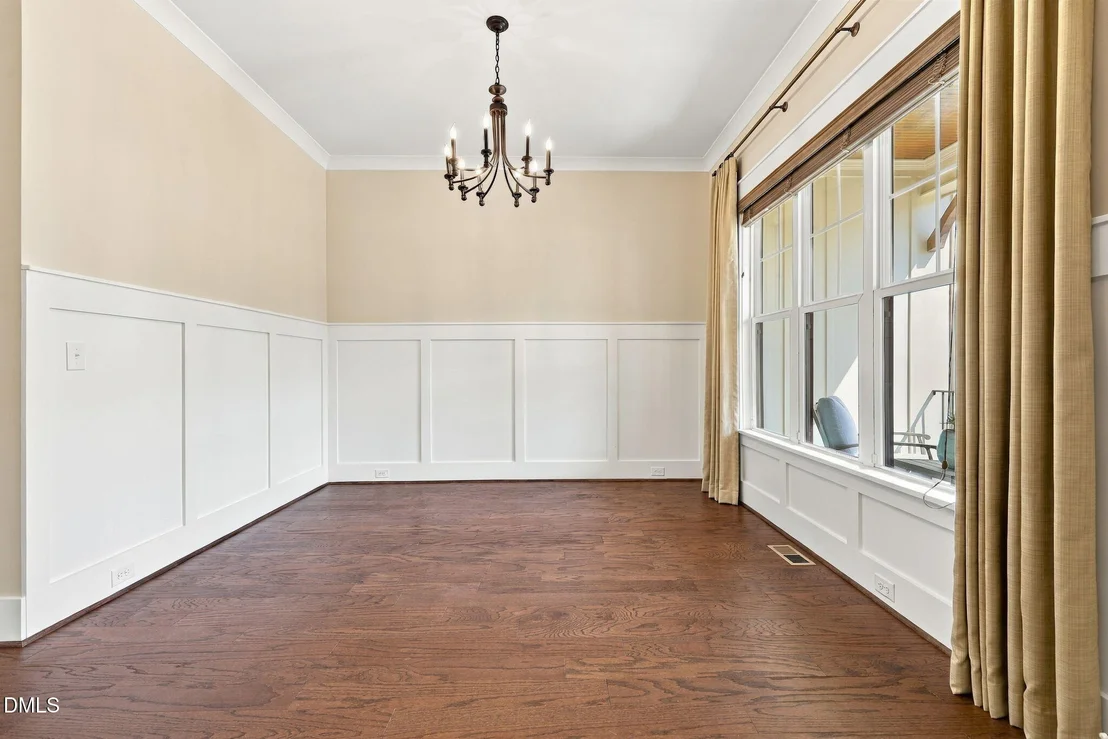 Photo of 1221 Perry Bluff Drive