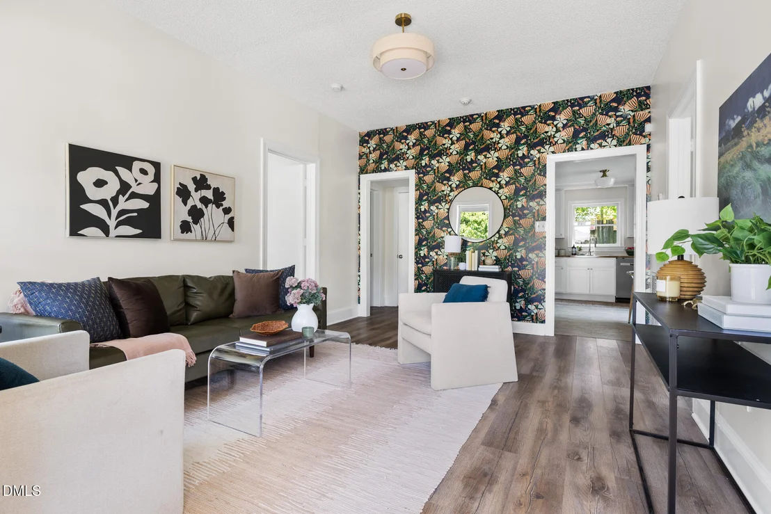 Photo of 310 Lyric Street