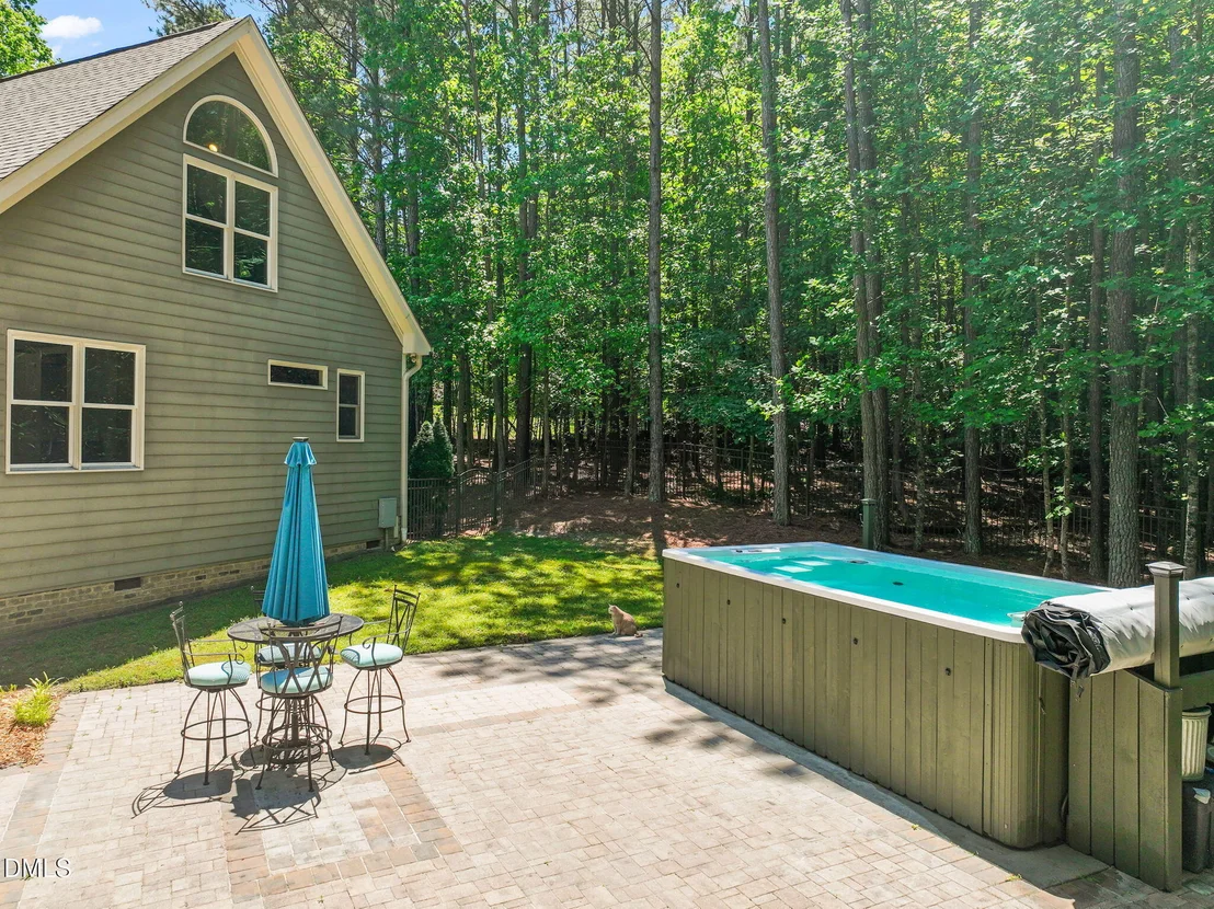 Photo of 2031 Silverleaf Drive