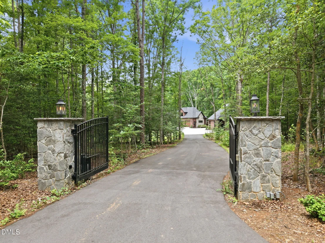 Photo of 1107 Westridge Road