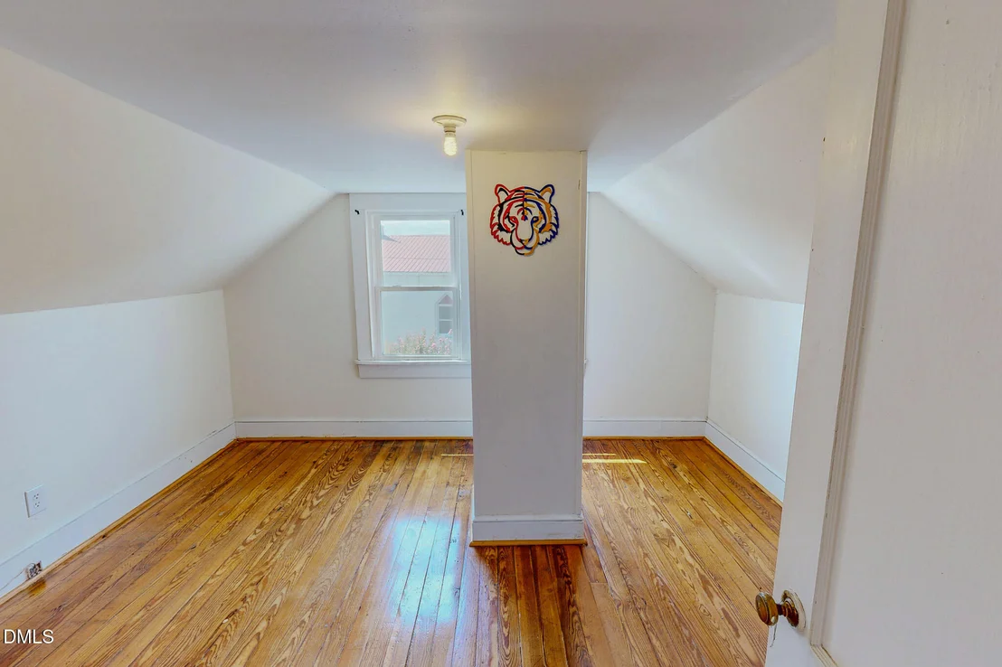 Photo of 151 Wrenon Avenue