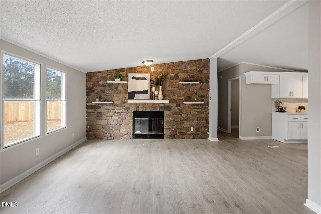 Photo of 493 Williams Road