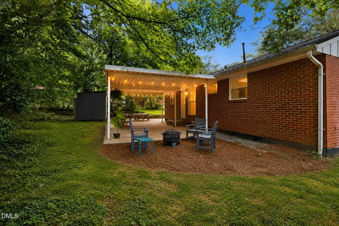 Photo of 2107 Dandridge Drive
