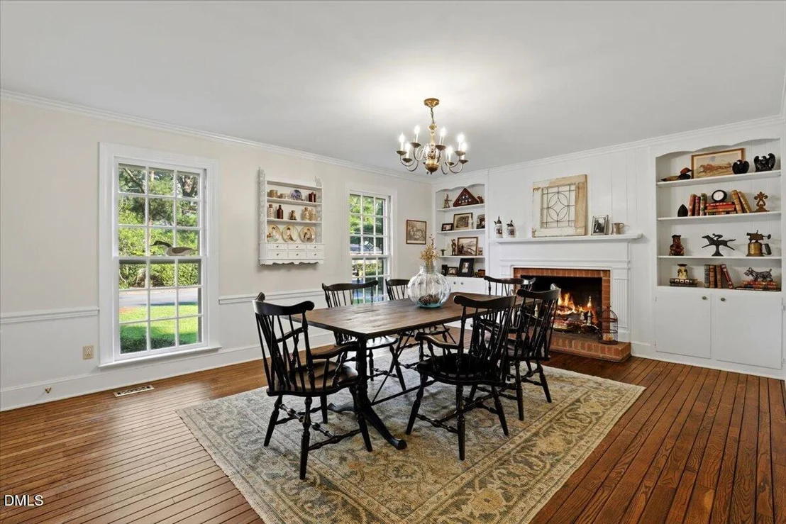 Photo of 804 Chestnut Drive