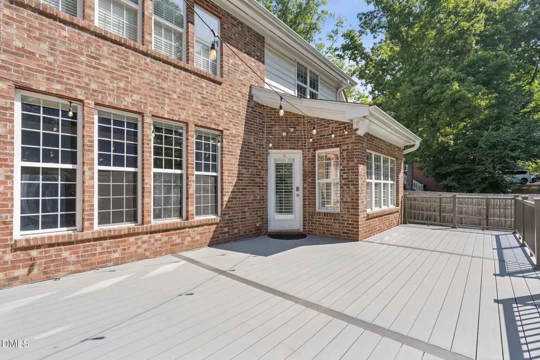 Photo of 2103 W Marilyn Circle