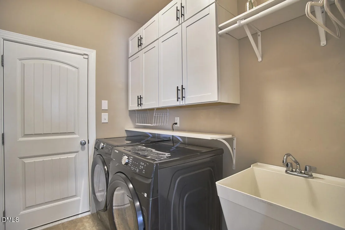 Photo of 2106 Hemlock Hill Drive