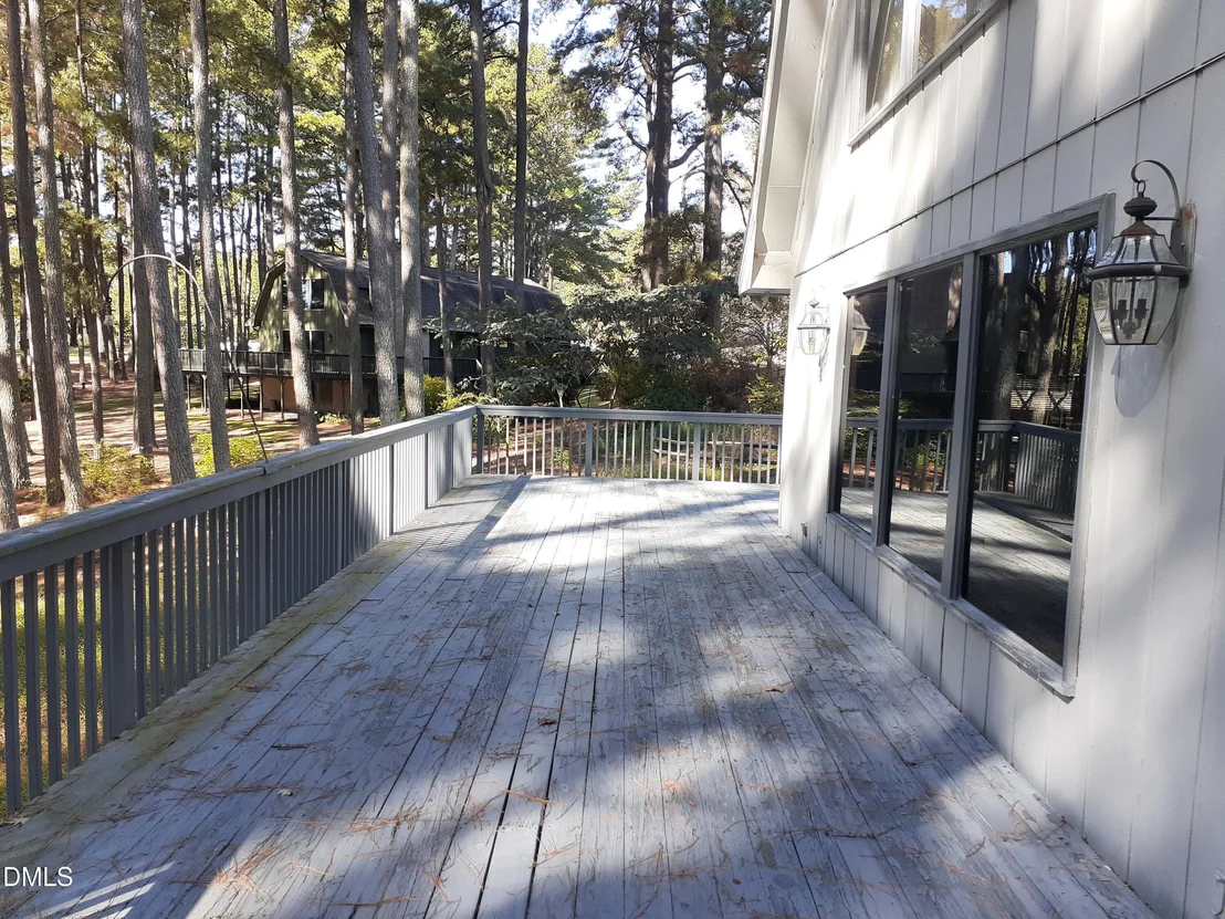 Photo of 1576 Munns Road