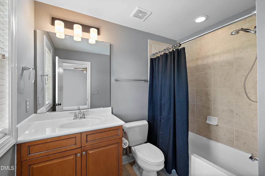 Photo of 824 Magalloway Drive