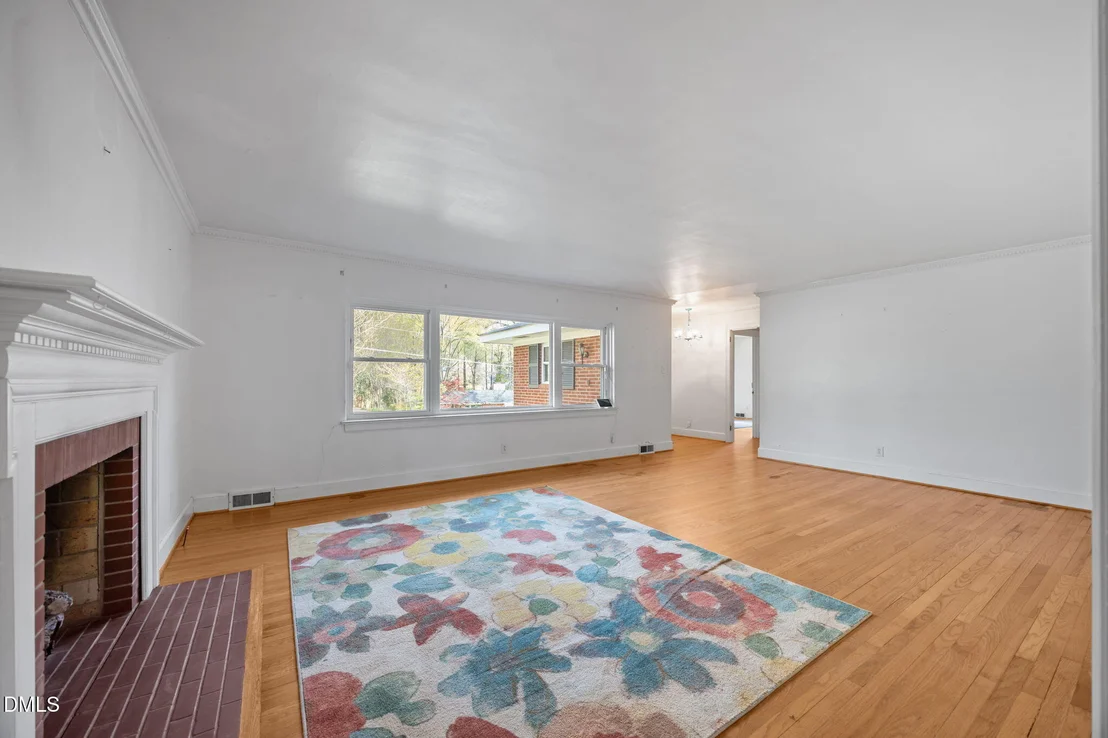 Photo of 2837 Stuart Drive