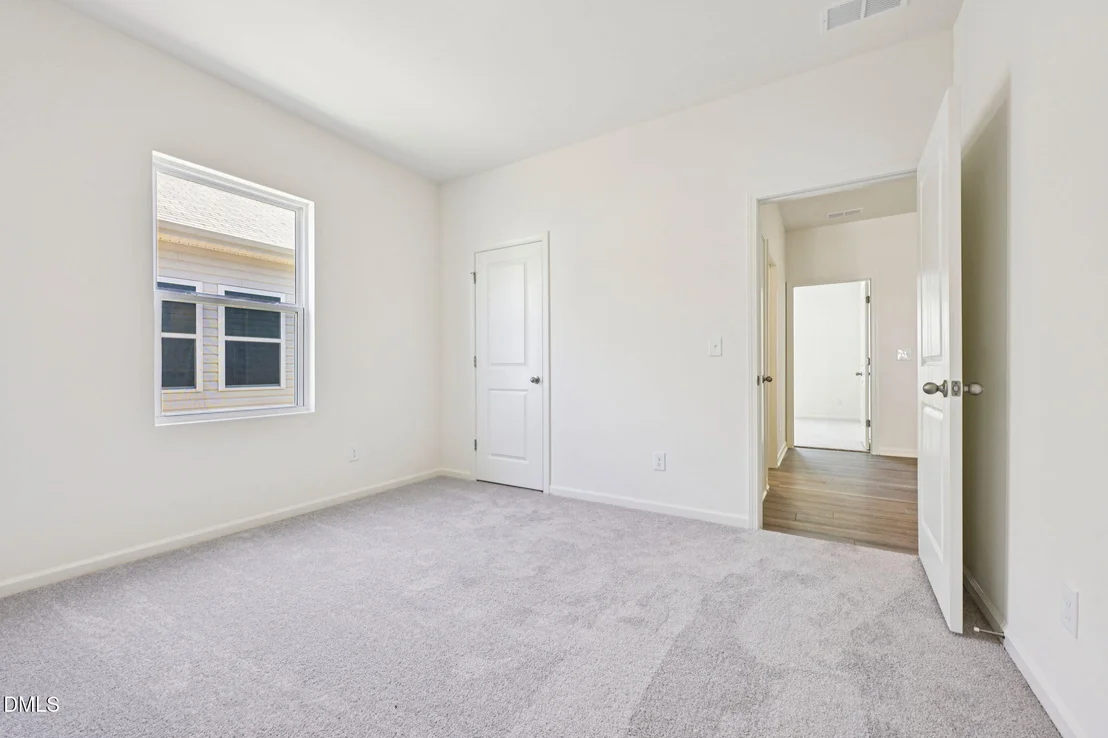 Photo of 2553 Quarry Road