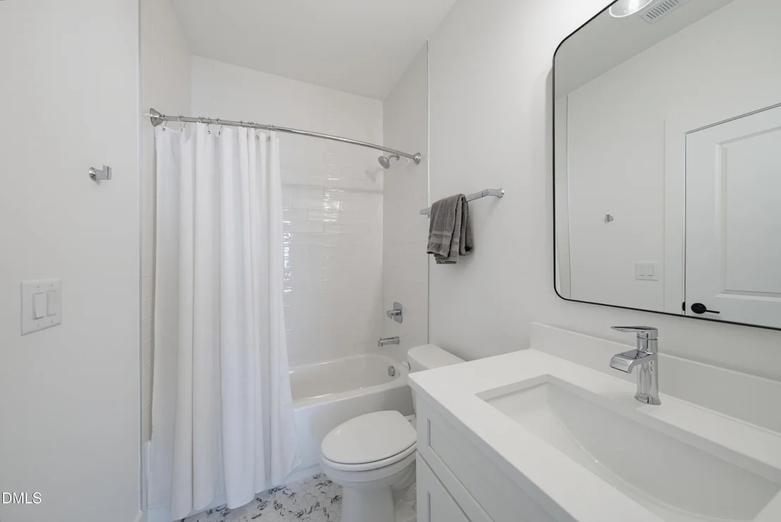 Photo of 40 Spanish Oak Drive