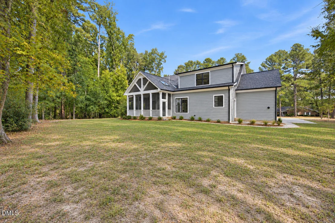 Photo of 3526 Westglen Road