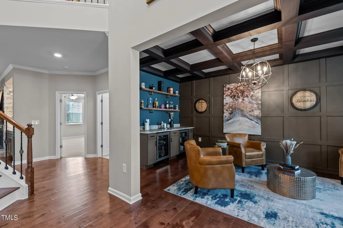 Photo of 1824 Longmont Drive