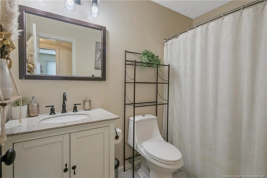 Photo of 6213 Streeter Drive