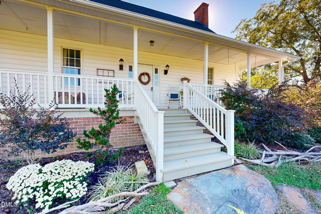 Photo of 416 Charlie Moore Road
