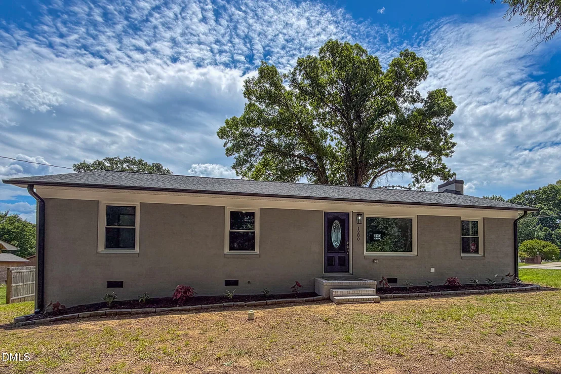 Photo of 1200 Ridge Road