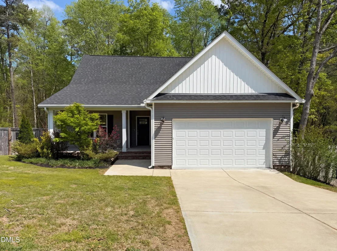 Photo of 903 Long Avenue