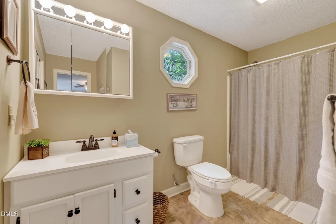 Photo of 828 Joyner Court