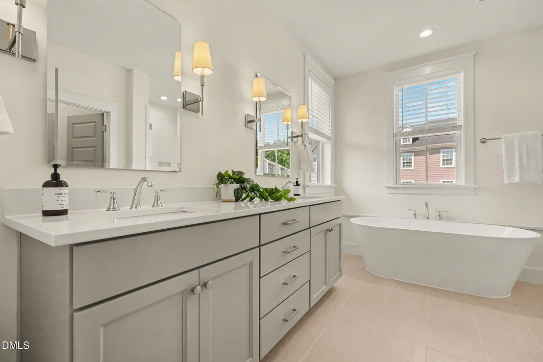 Photo of 1025 Terrabella Way