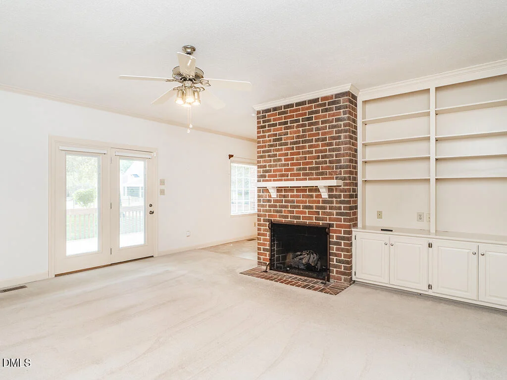 Photo of 1020 Brookview Drive