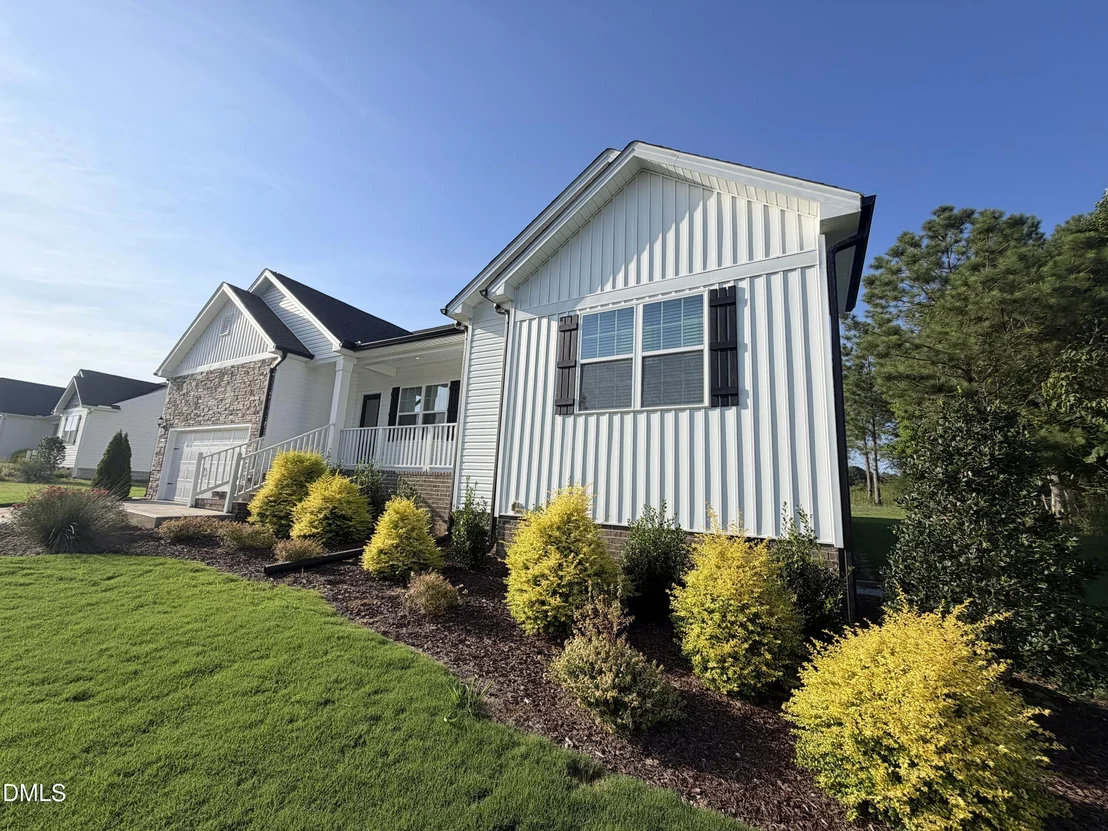 Photo of 11300 International Drive