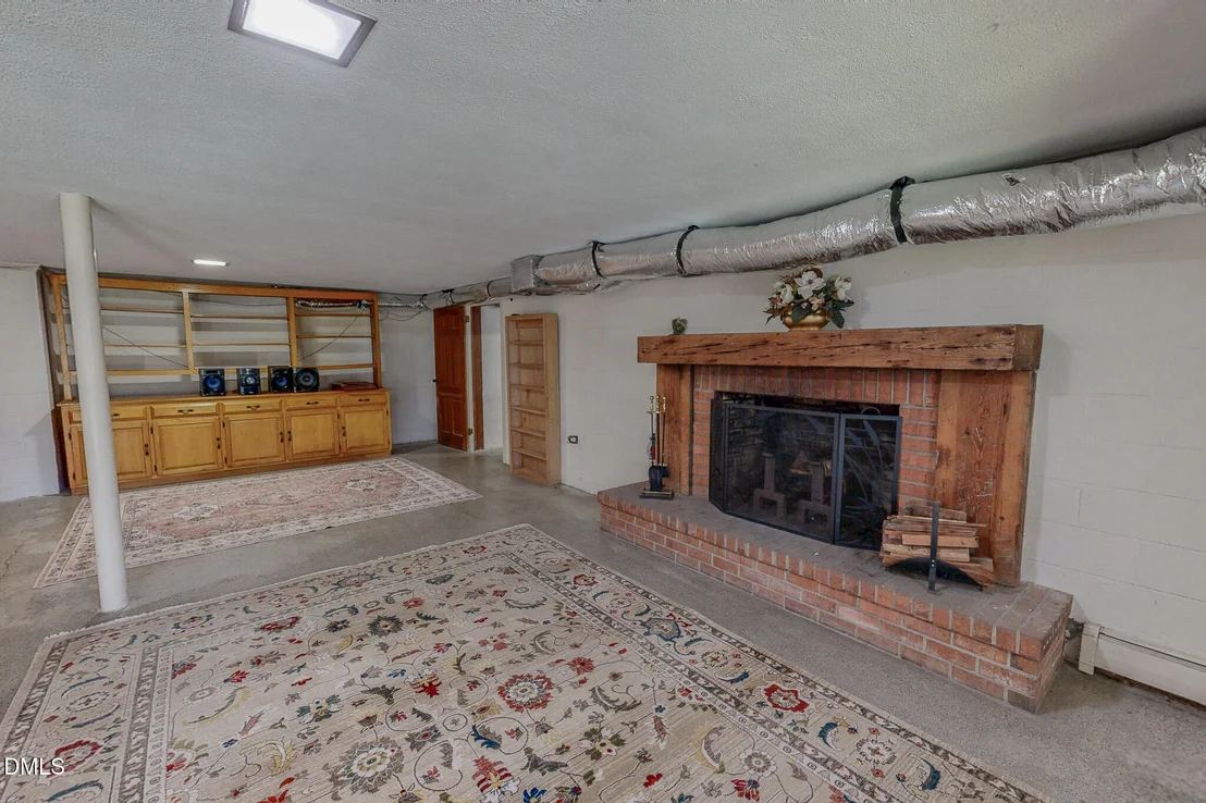 Photo of 382 Wimbledon Drive
