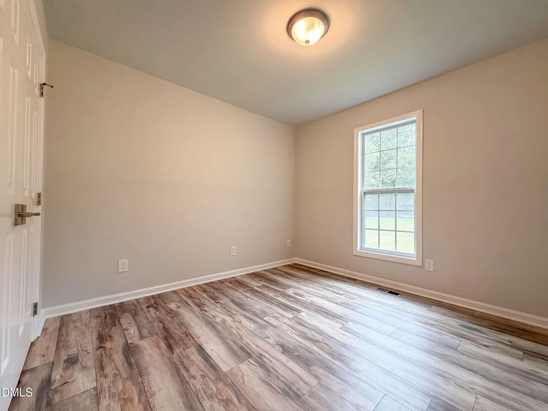 Photo of 7848 James Austin Road