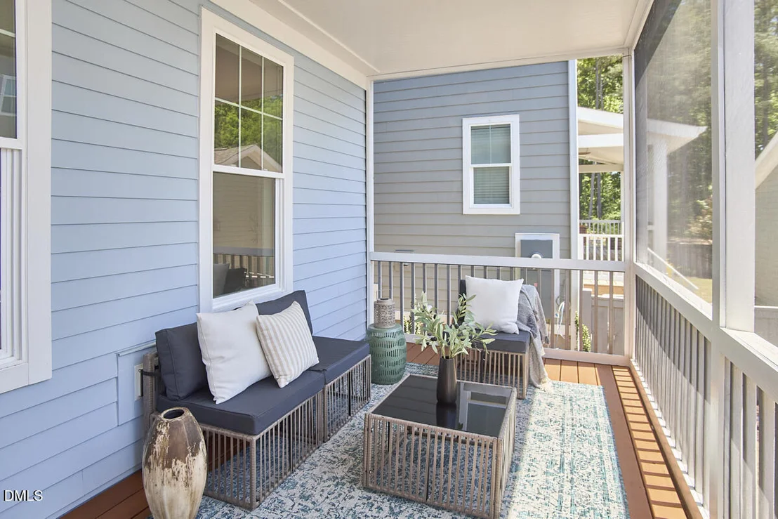 Photo of 1003 Whitehall Circle