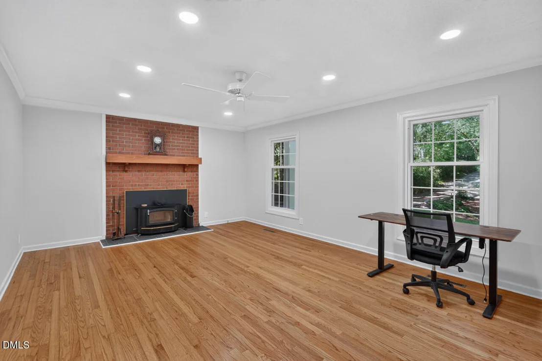 Photo of 13 Winthrop Court